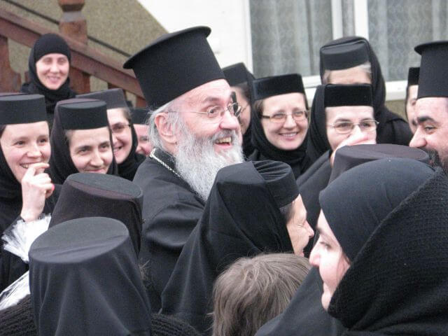 Hierotheos Vlachos la Manastirea Paltin
